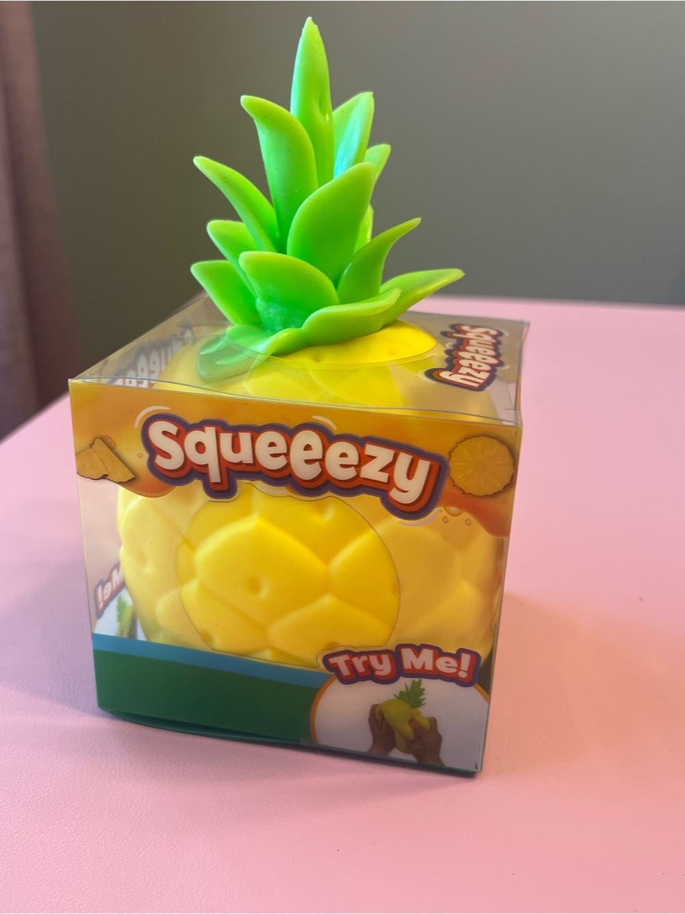 Squeeezy Pineapple